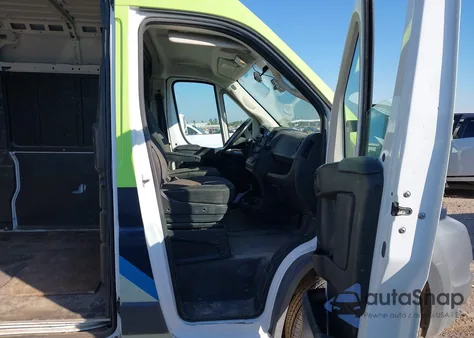 2018 Ram Promaster 2500 High Roof 159 Wb z USA, uszkodzony, nr VIN 3C6TRVDG1JE114497